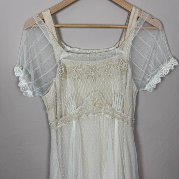 NATAYA Vintage Garden Party Gown in Ivory 40823 - Picture 4 of 16